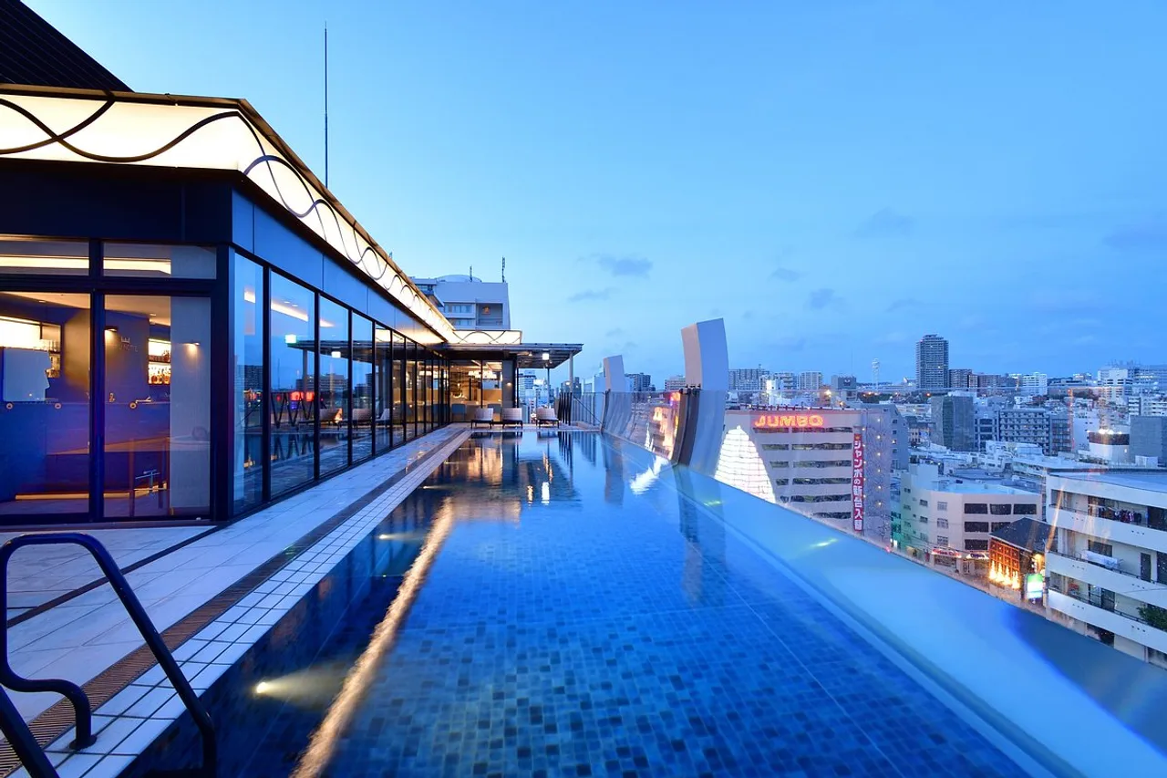 Hotel Aqua Citta Naha — โรงแรมในนาฮะ
