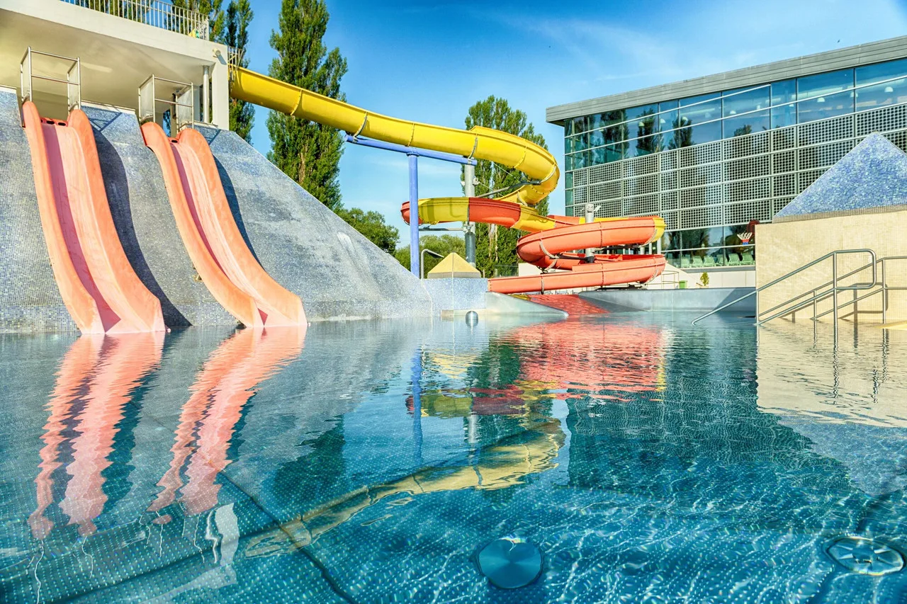 Hotel AquaCity Riverside — ภาพห้องพักและบรรยากาศ