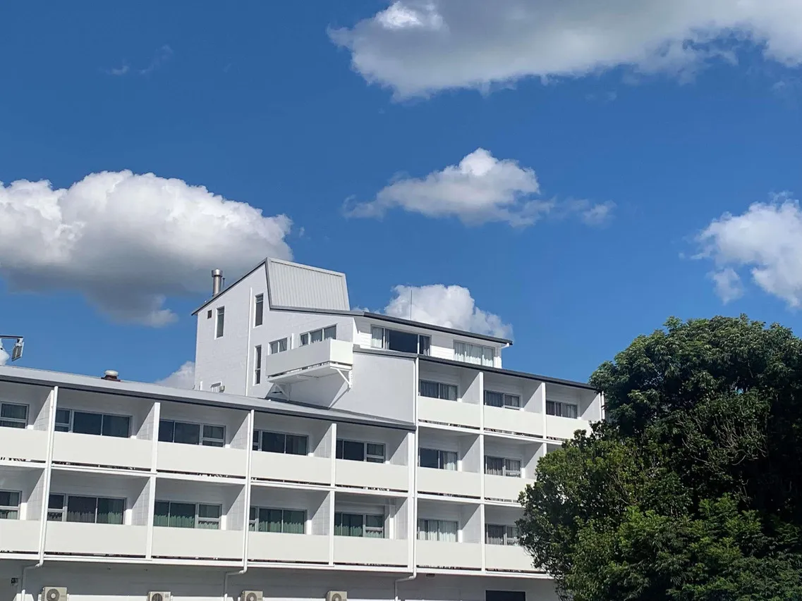 Hotel Armitage Tauranga — rooms and atmosphere