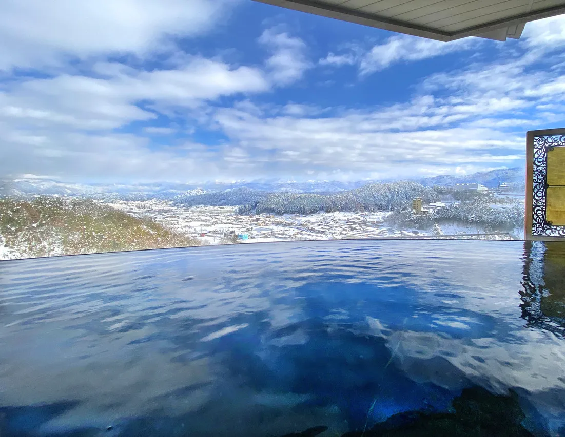 Hotel Associa Takayama Resort — rooms and atmosphere