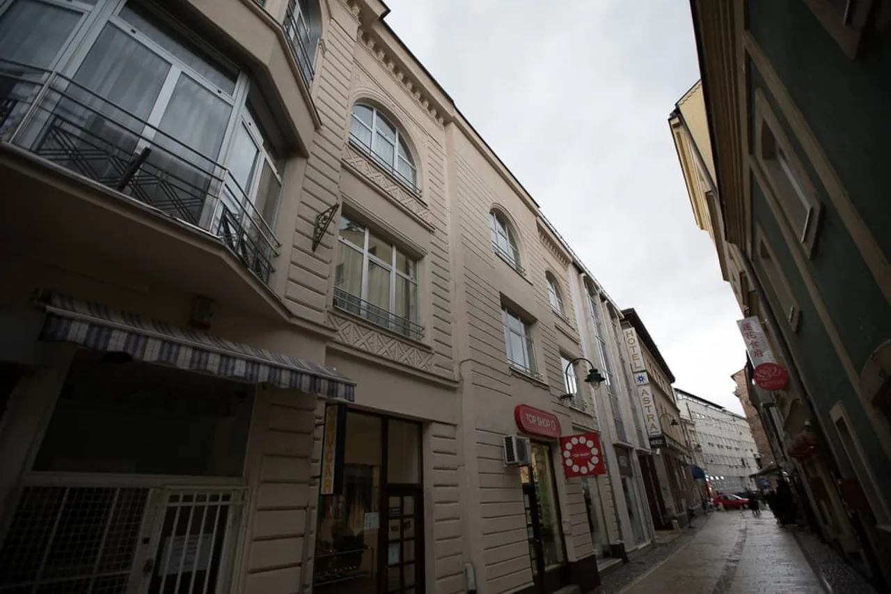 Hotel Astra Garni — โรงแรมในซาราเยโว