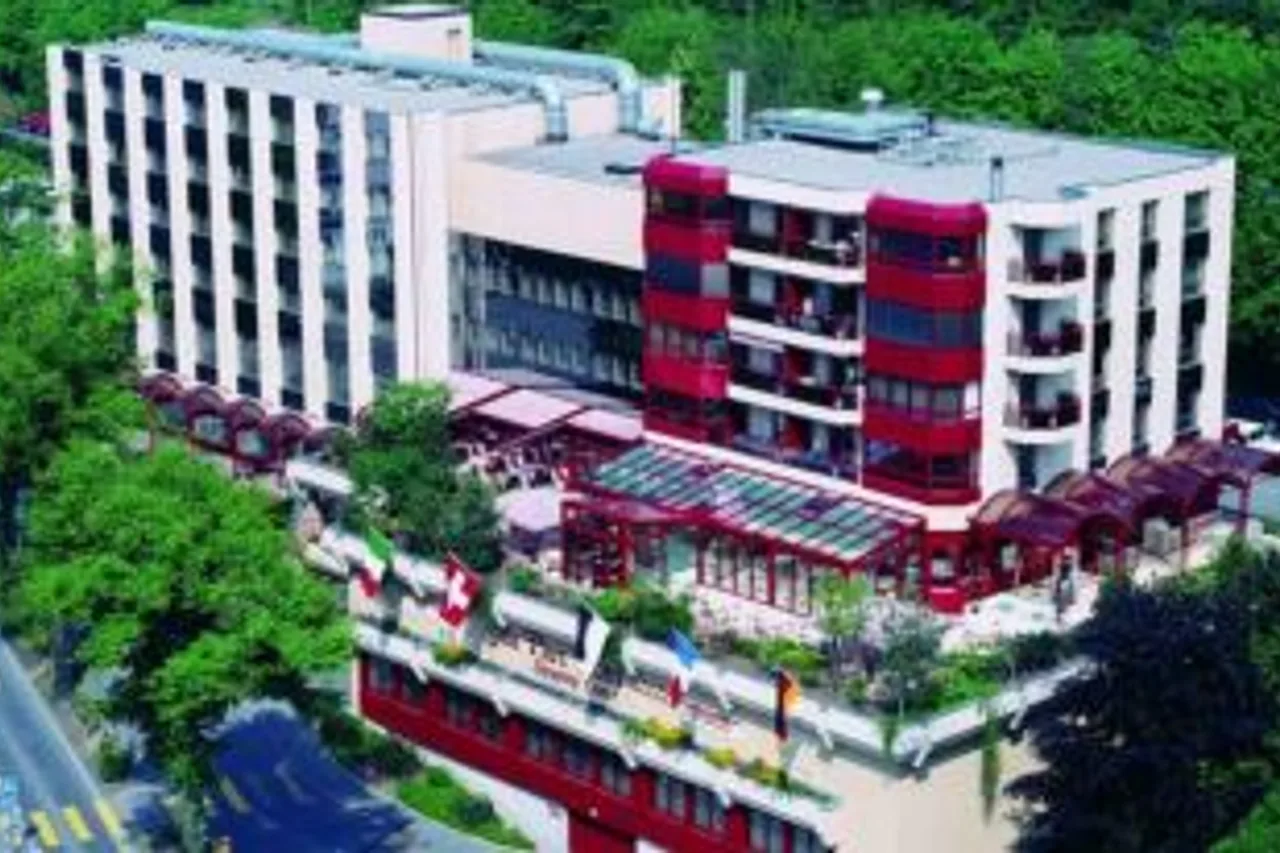 Hotel Au Parc — rooms and atmosphere