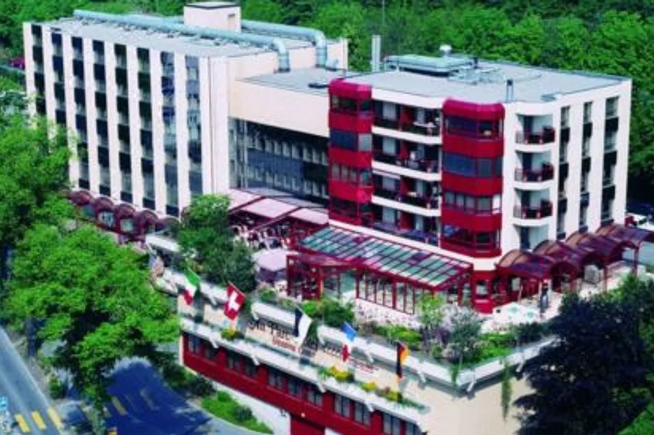 Hotel Au Parc — rooms and atmosphere