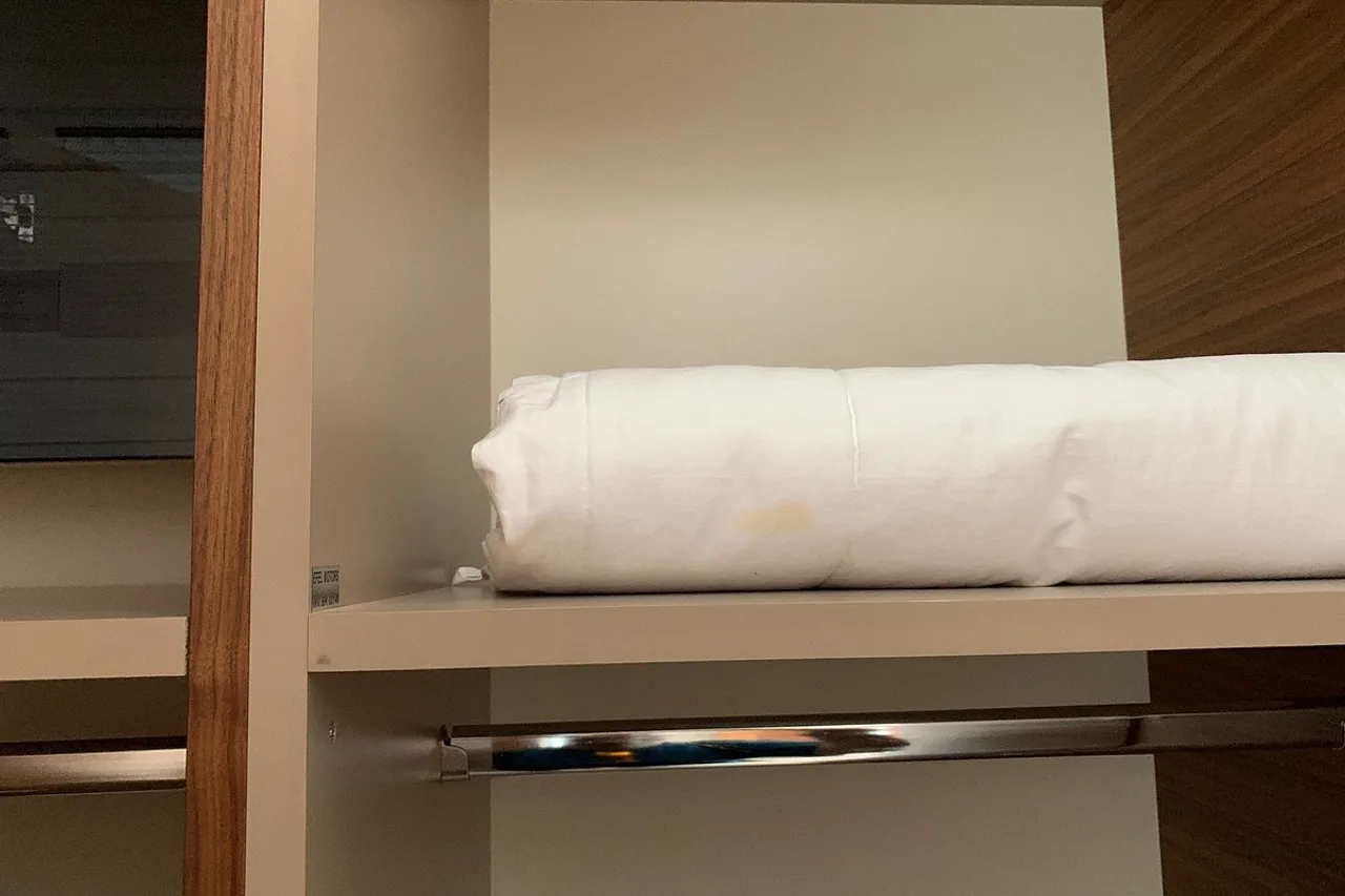 Hotel Aurel — ภาพห้องพักและบรรยากาศ