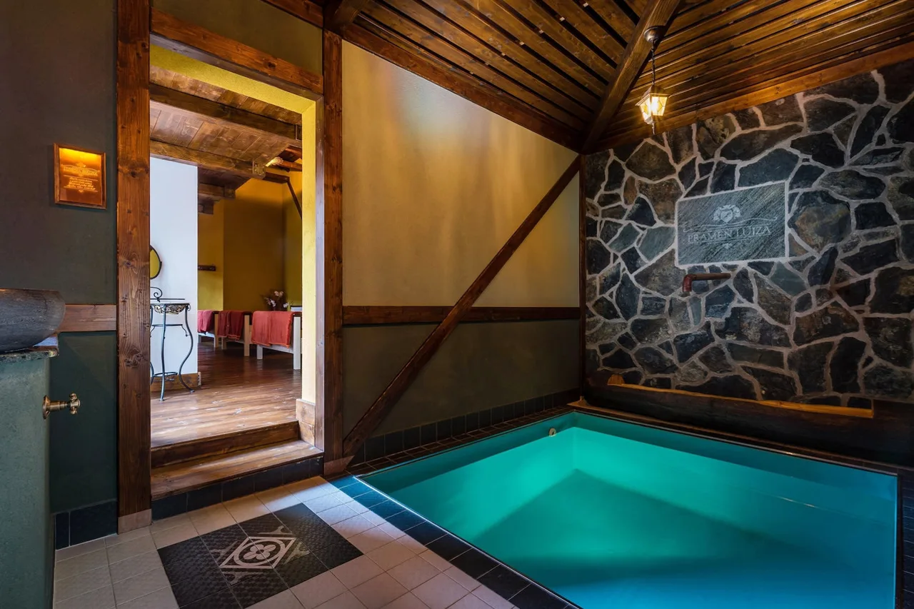 Hotel Bankov Kosice — ภาพห้องพักและบรรยากาศ