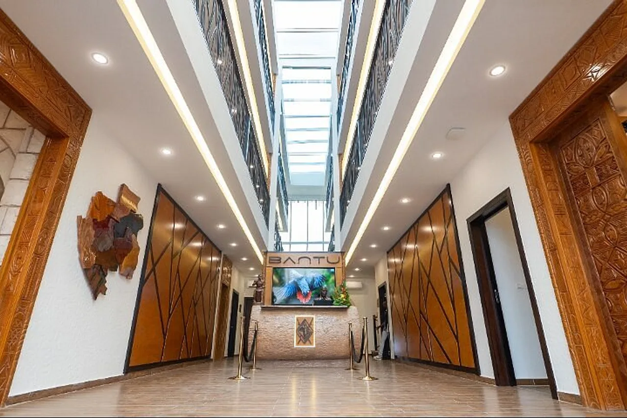 Hotel Bantu Libreville — ภาพห้องพักและบรรยากาศ