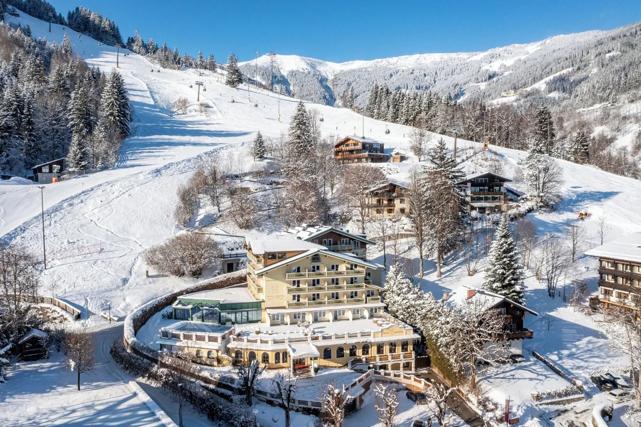 6 โรงแรมน่าพักใน Zell am See ออสเตรีย — ที่พักริมทะเลสาบและลานสกีแอลป์