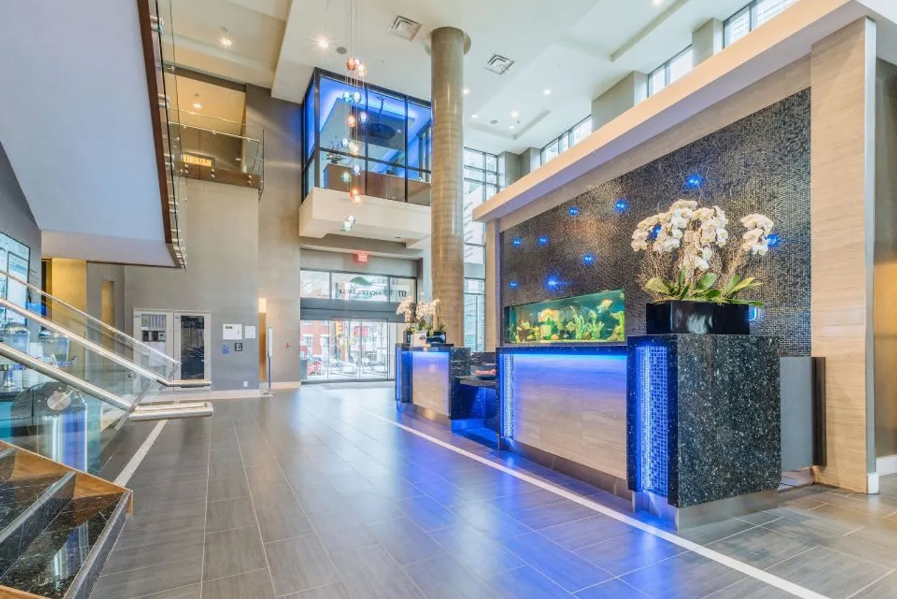 Hotel BLU Vancouver — ภาพห้องพักและบรรยากาศ