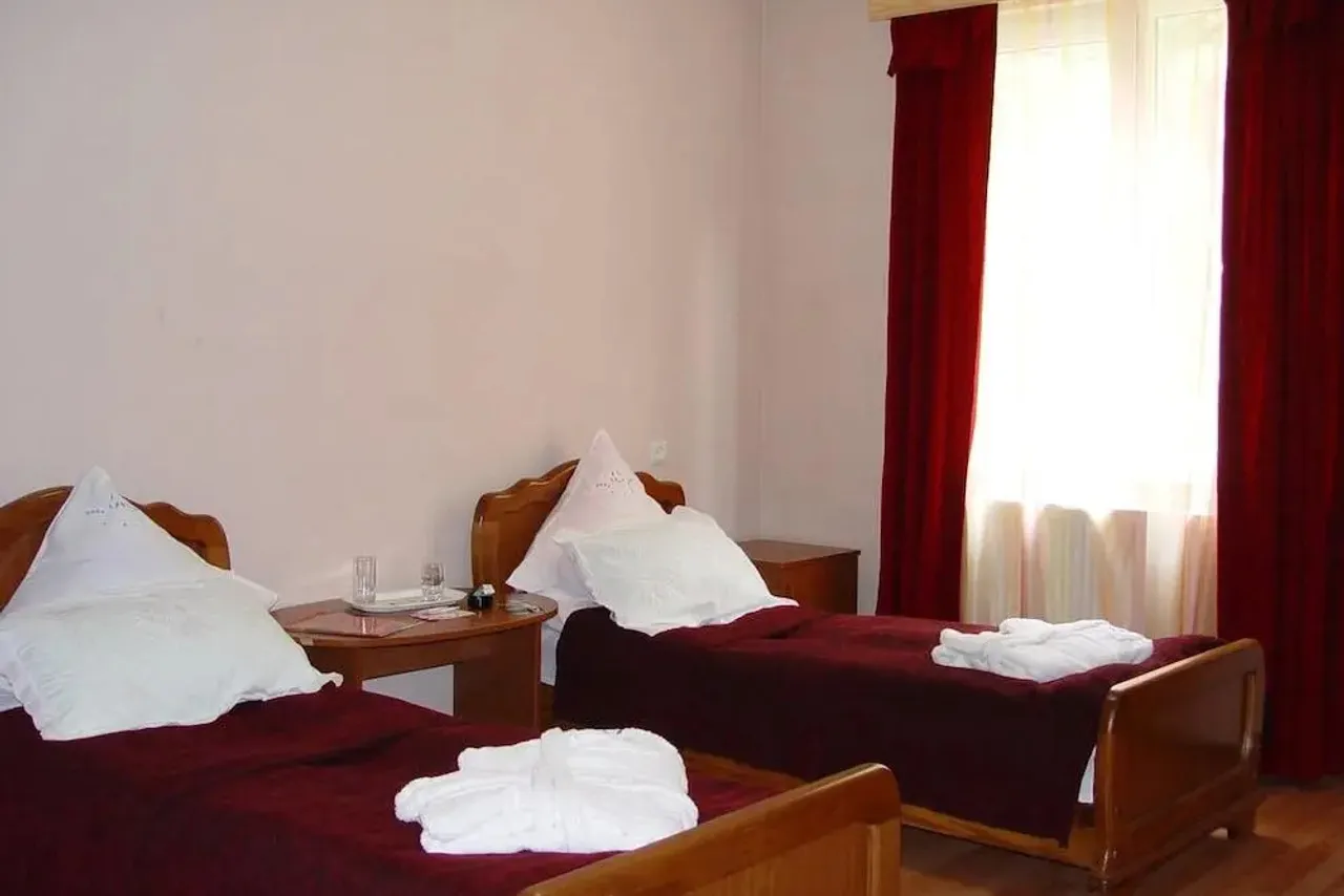 Hotel Borjomis Kheoba — ภาพห้องพักและบรรยากาศ