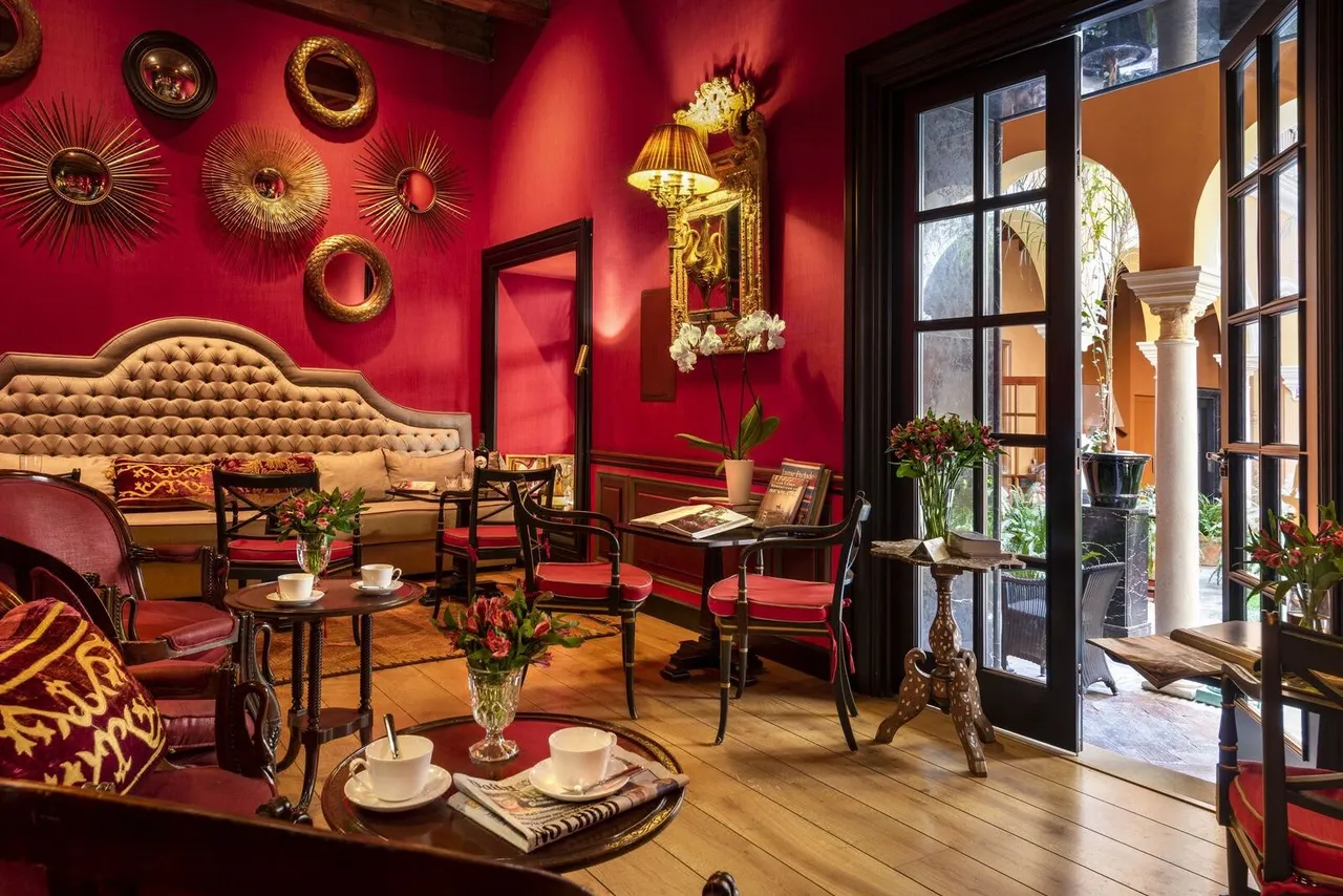 Hotel Boutique Casa del Poeta — rooms and atmosphere