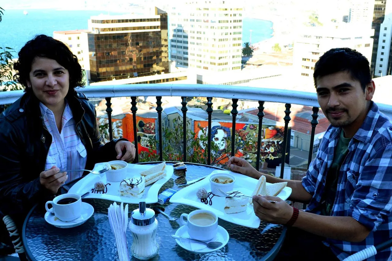 Hotel Brighton — ภาพห้องพักและบรรยากาศ