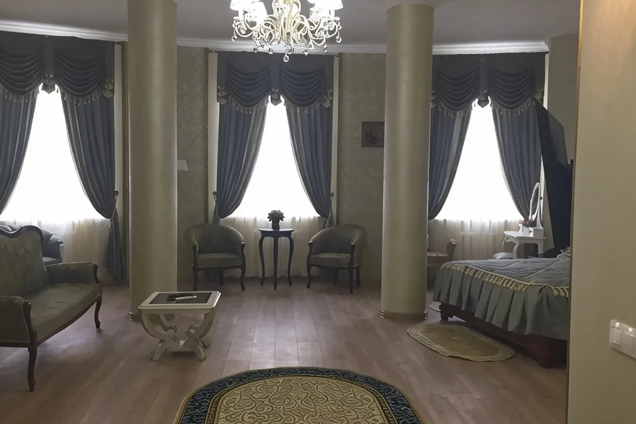 Hotel Bug — ภาพห้องพักและบรรยากาศ