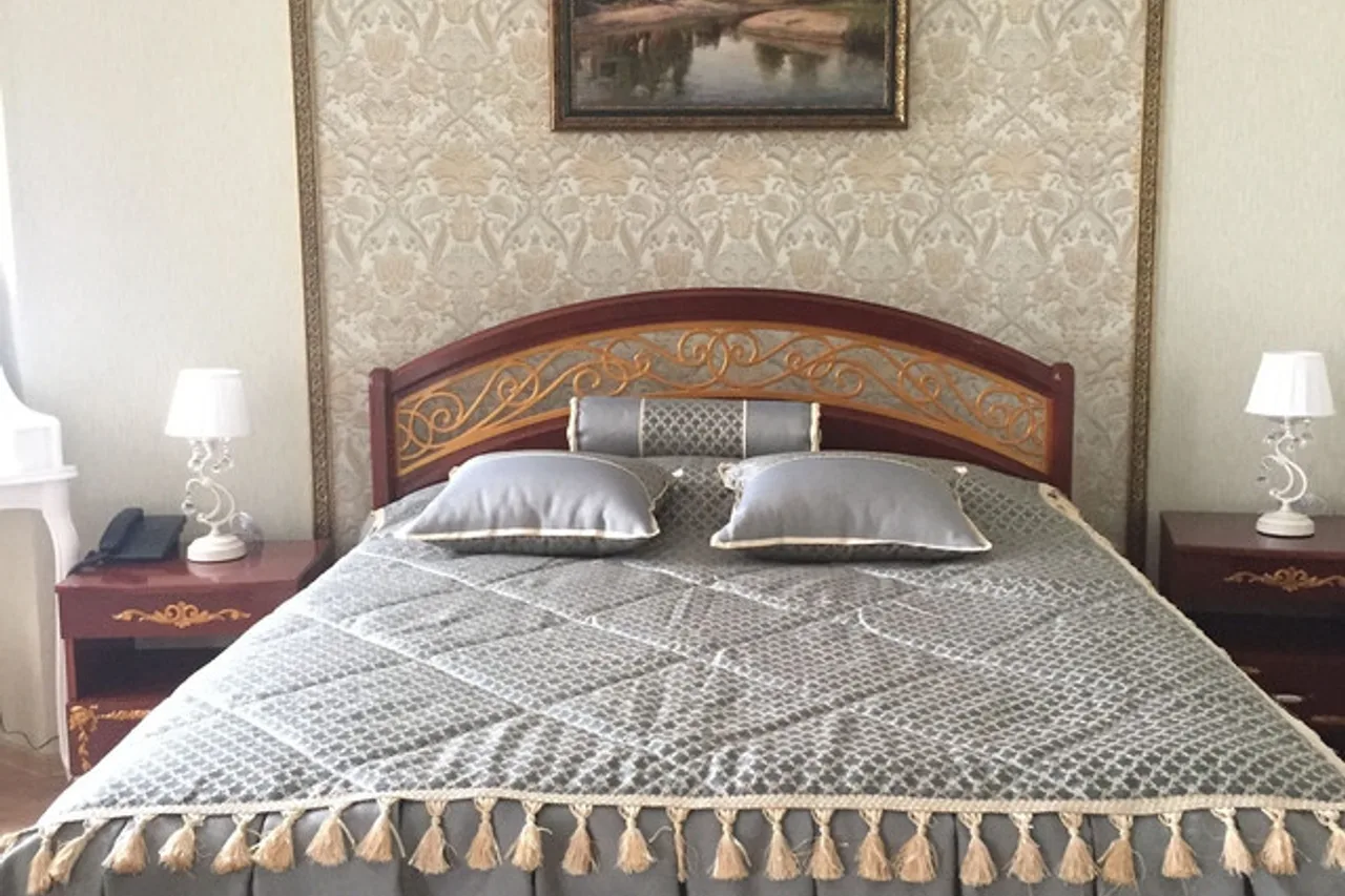 Hotel Bug — ภาพห้องพักและบรรยากาศ