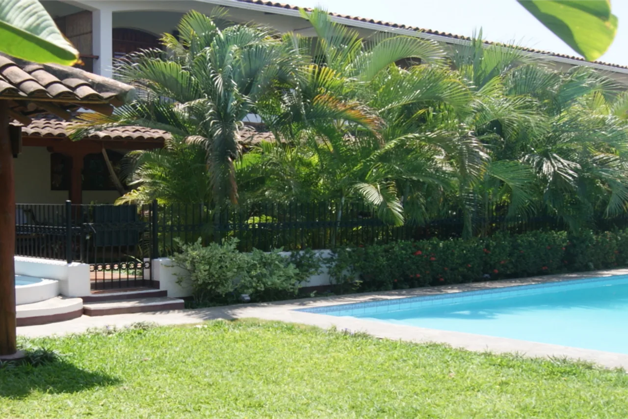 Hotel Cacique Adiact — ภาพห้องพักและบรรยากาศ