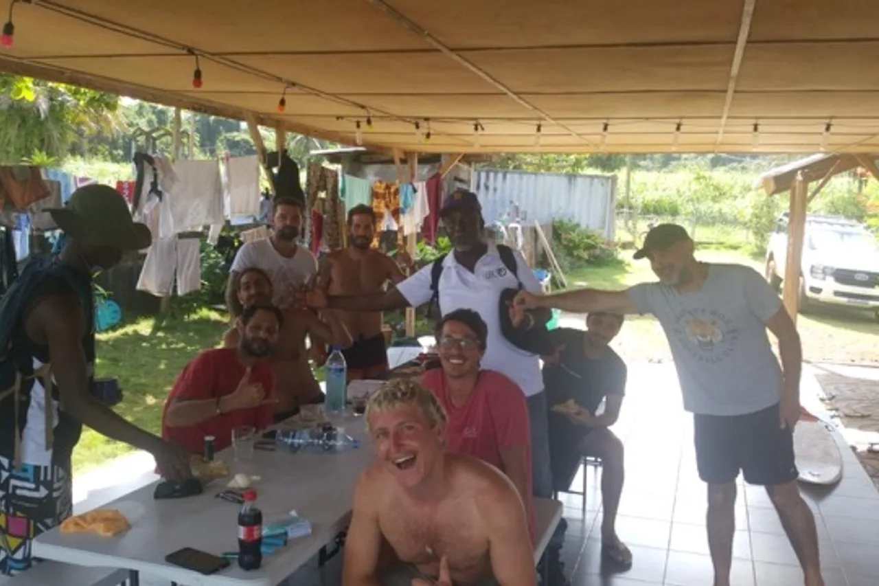 Hotel California Surf & Fishing Camp — ภาพห้องพักและบรรยากาศ