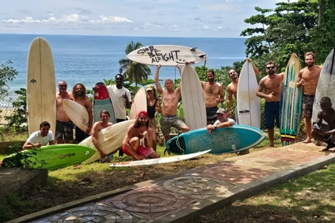 Hotel California Surf & Fishing Camp — ภาพห้องพักและบรรยากาศ