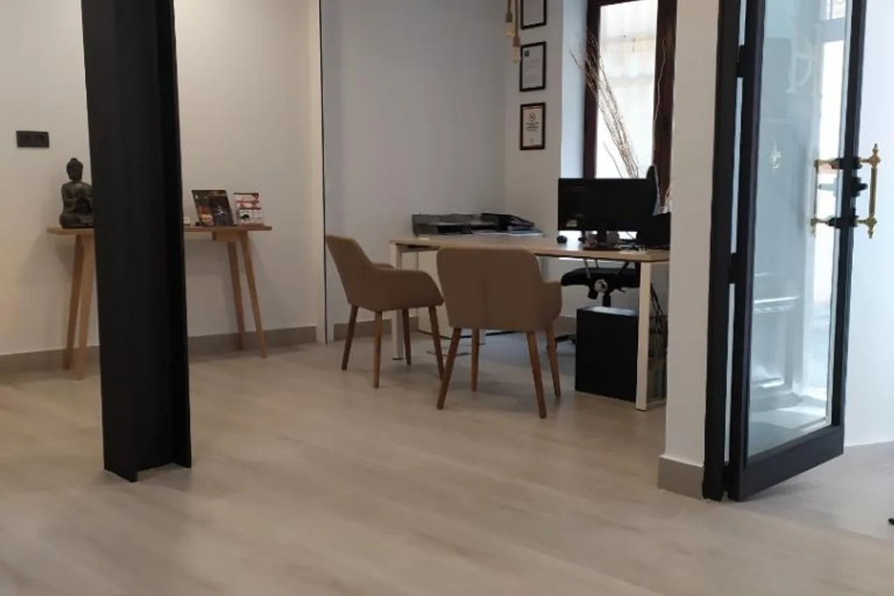 Hotel Cedrán — ภาพห้องพักและบรรยากาศ