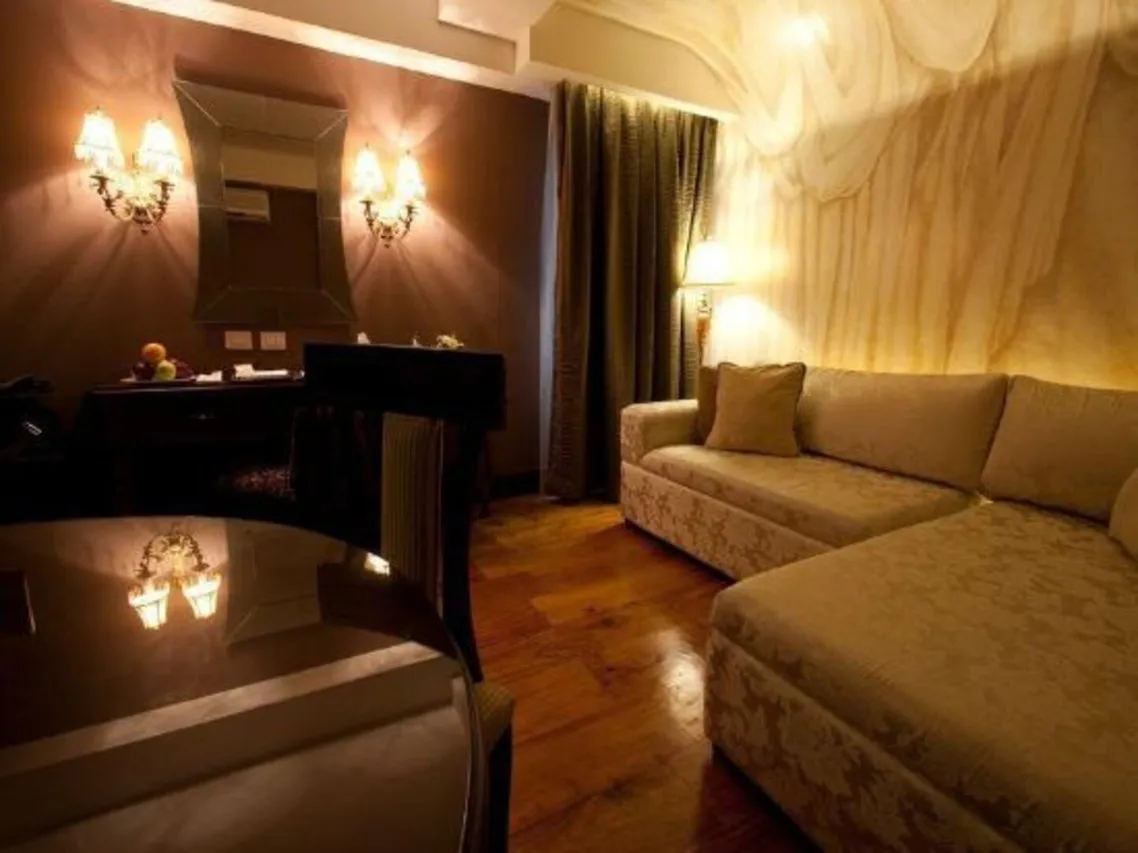 Hotel Celeste — rooms and atmosphere
