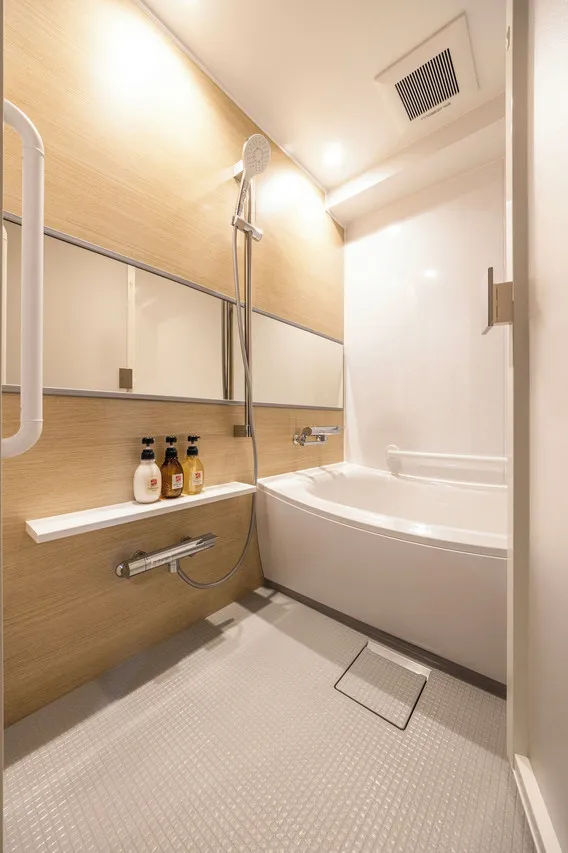 Hotel Cerezo Tokyo — rooms and atmosphere
