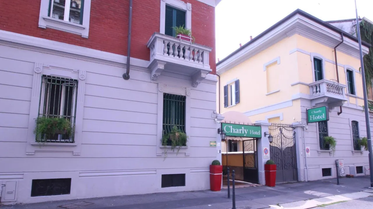 Hotel Charly — rooms and atmosphere