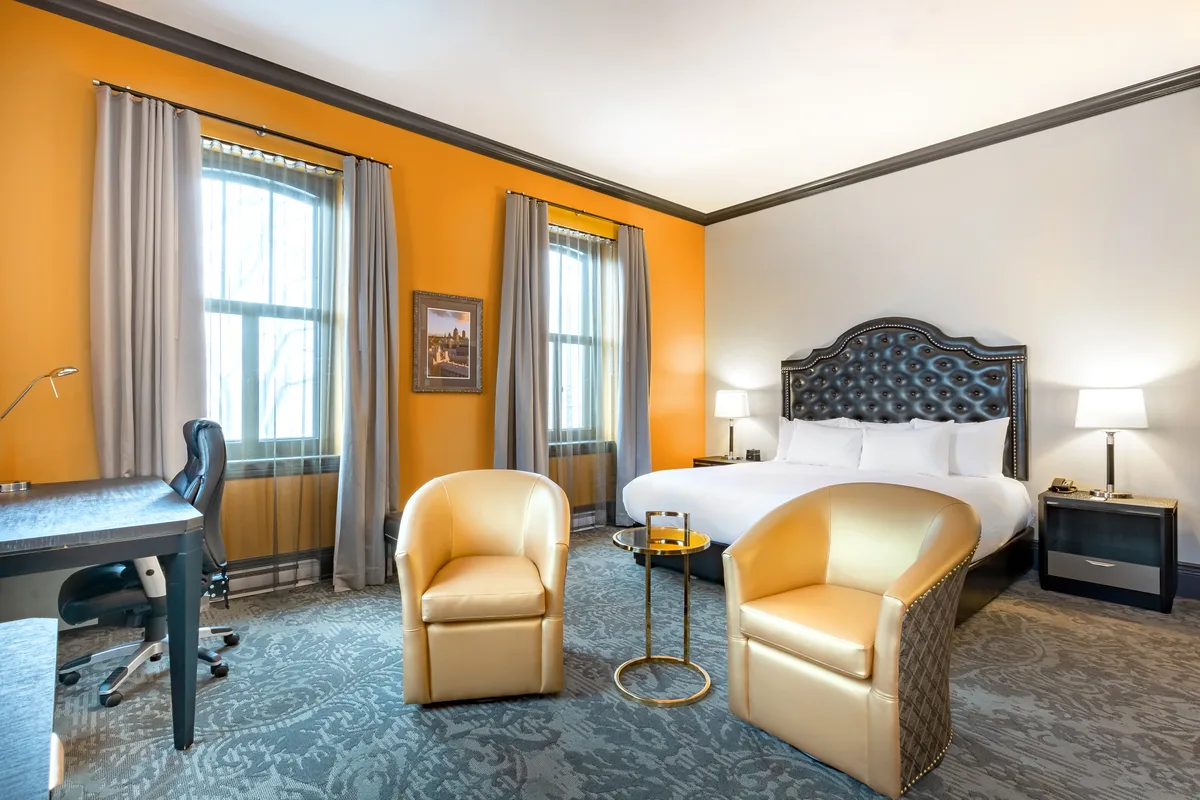 Hotel Clarendon — ภาพห้องพักและบรรยากาศ