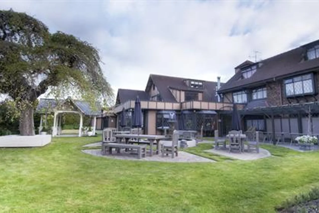 Hotel Coachman Palmerston North — rooms and atmosphere