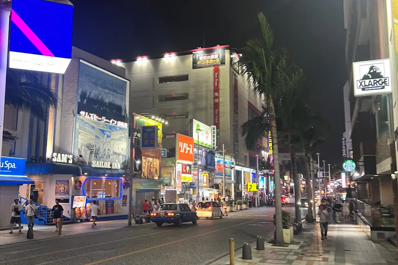 Hotel Collective Naha — rooms and atmosphere