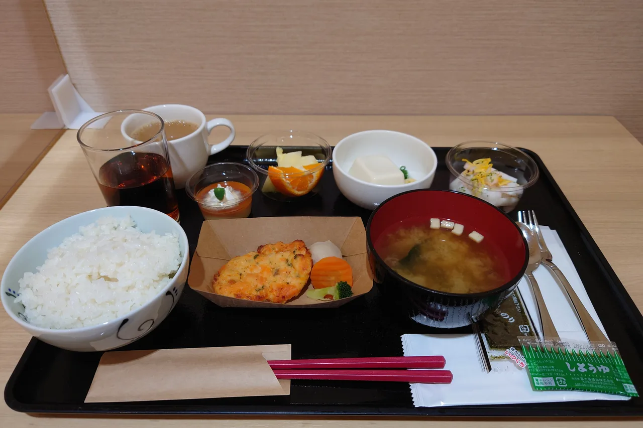 Hotel Cuore Nagasaki Ekimae — rooms and atmosphere