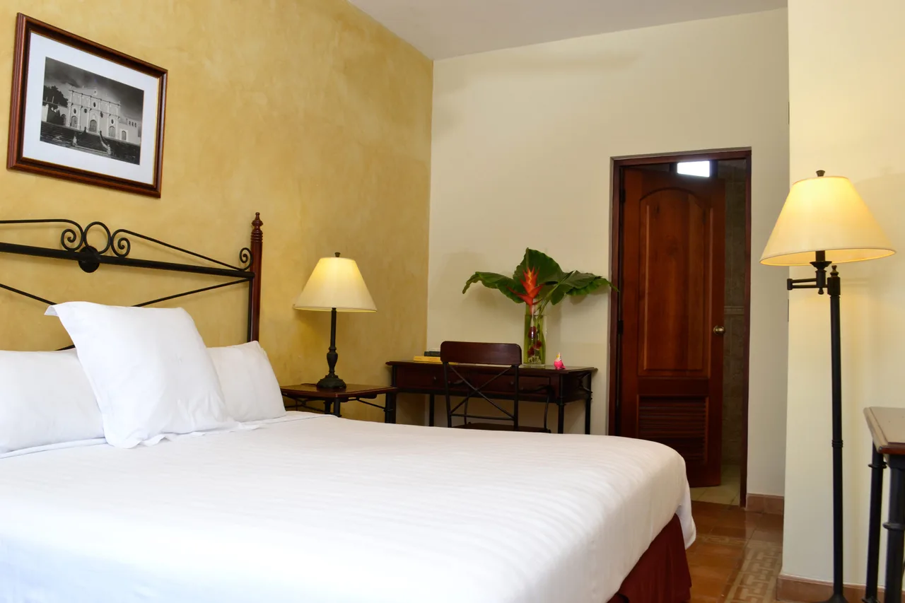Hotel Darío — ภาพห้องพักและบรรยากาศ