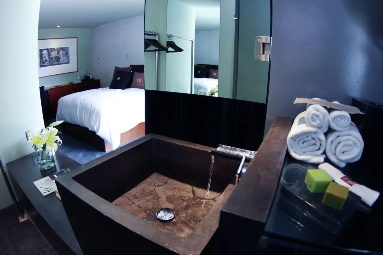 Hotel Demetria — ภาพห้องพักและบรรยากาศ