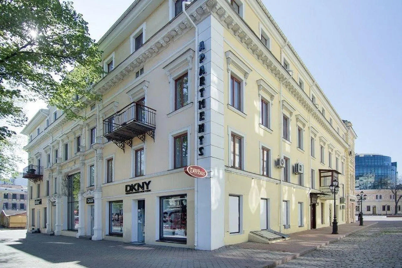 Hotel Deribas — โอเดสซา