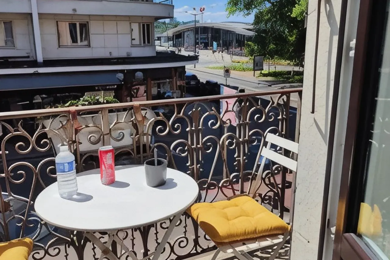 Hôtel des Alpes — ภาพห้องพักและบรรยากาศ