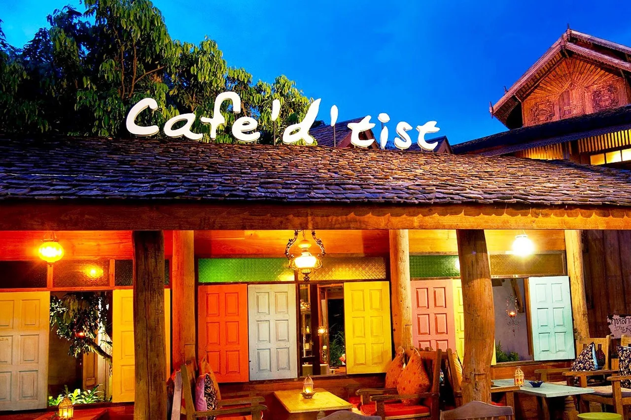 Hotel Des Artists Rose of Pai — ภาพห้องพักและบรรยากาศ