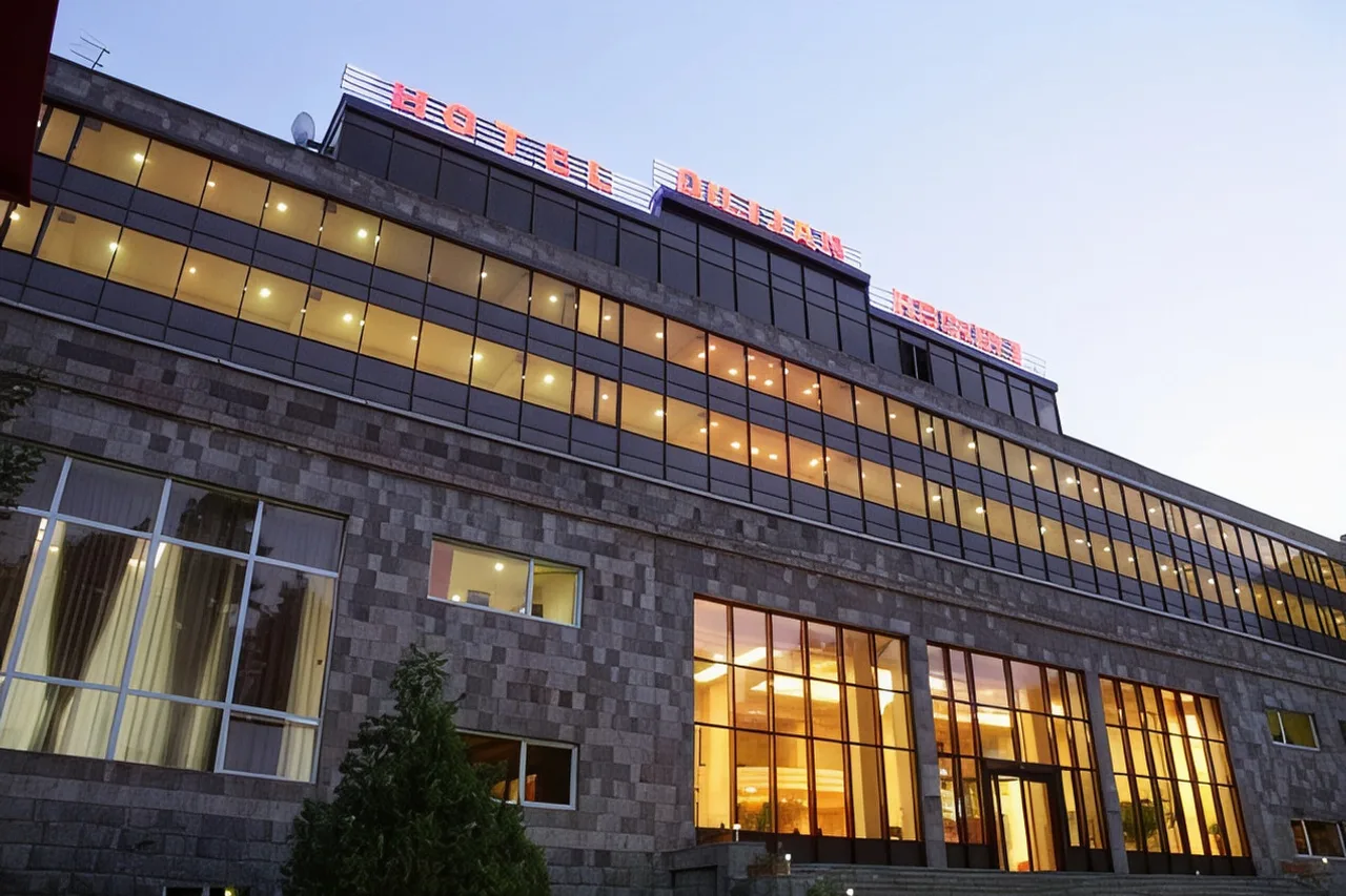 Hotel Dilijan Resort — ภาพห้องพักและบรรยากาศ