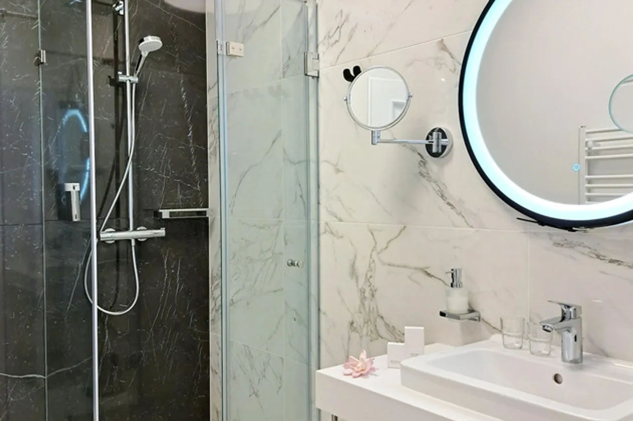 Hotel Domus Collis — ภาพห้องพักและบรรยากาศ