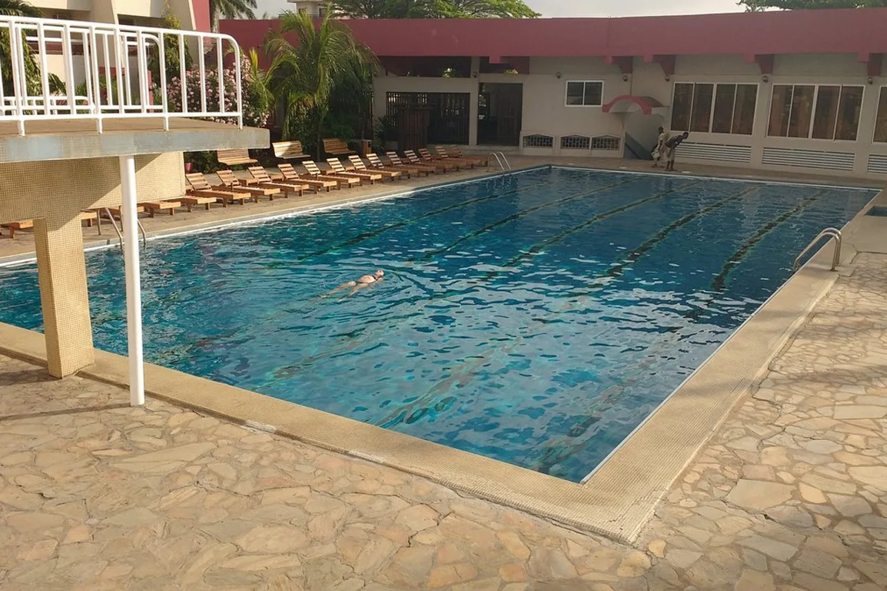 Hotel du Lac Cotonou — ภาพห้องพักและบรรยากาศ