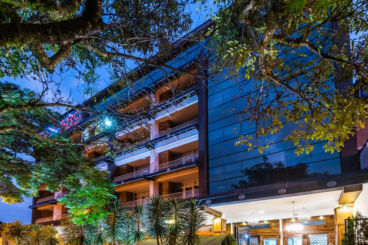 Hotel Du Parc Royal — เมเดยิน
