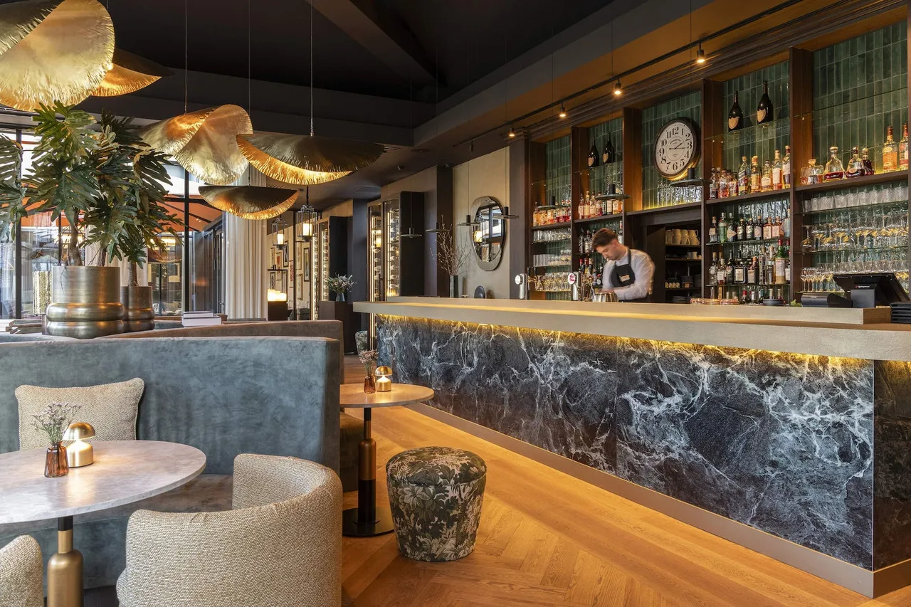 Hotel Dukes' Palace Brugge — rooms and atmosphere