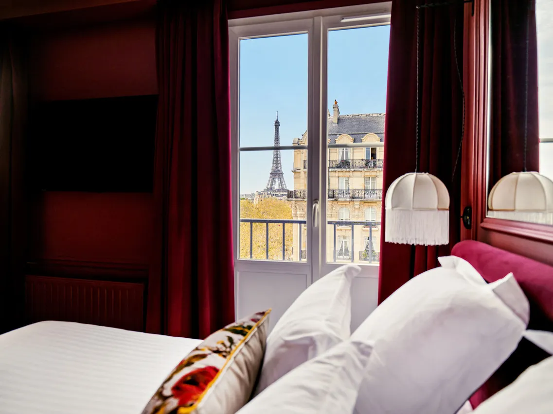 Hotel Duquesne Eiffel — rooms and atmosphere