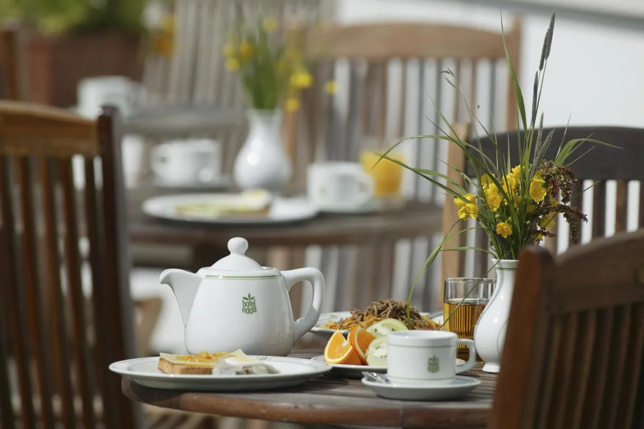 Hotel Edda Akureyri — ภาพห้องพักและบรรยากาศ