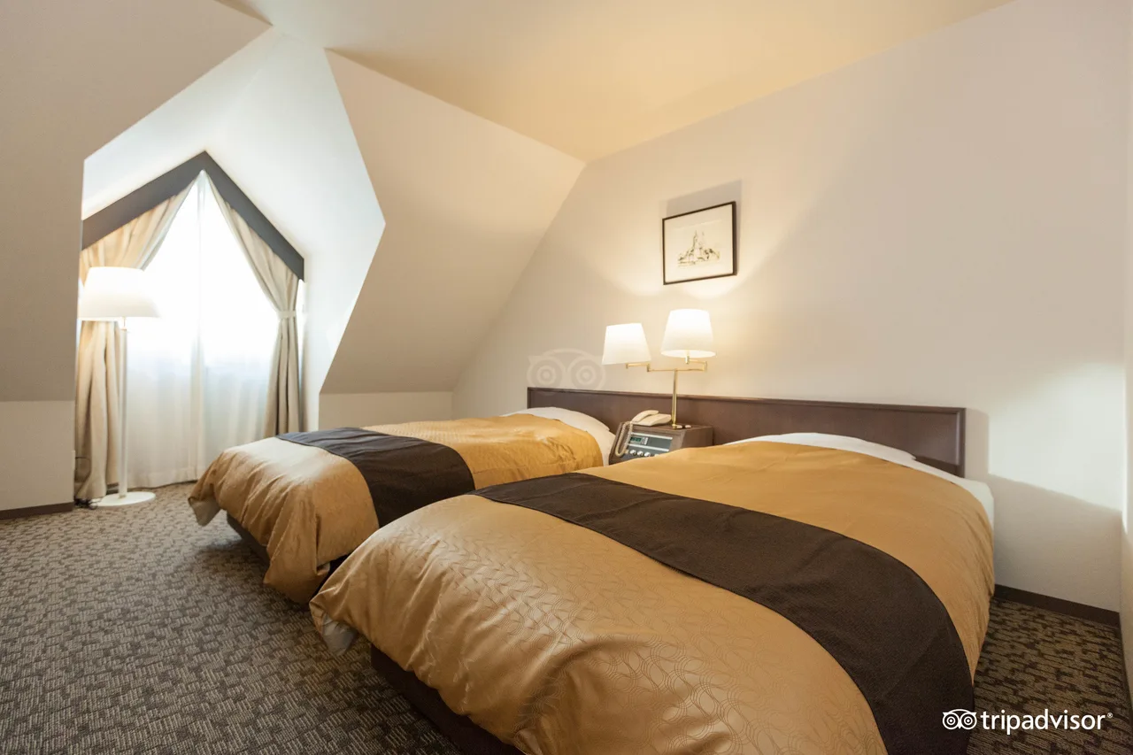 Hotel Edel Warme — rooms and atmosphere