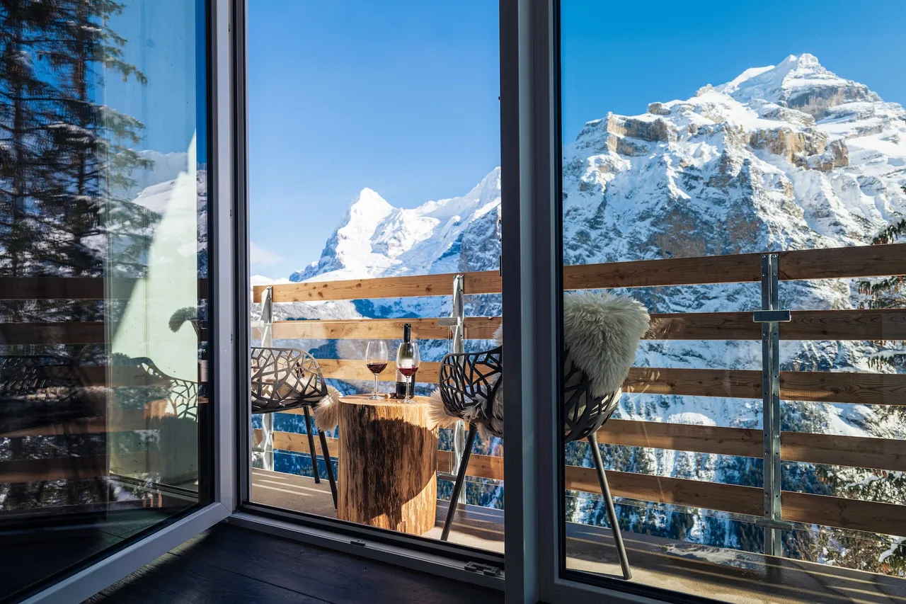 Hotel Edelweiss Mürren — ภาพห้องพักและบรรยากาศ