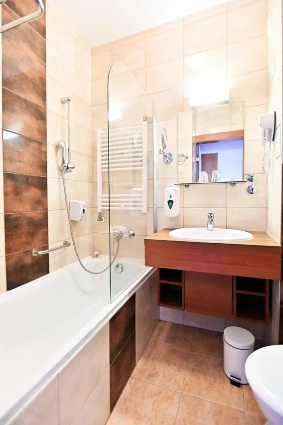 Hotel Eger & Park — rooms and atmosphere