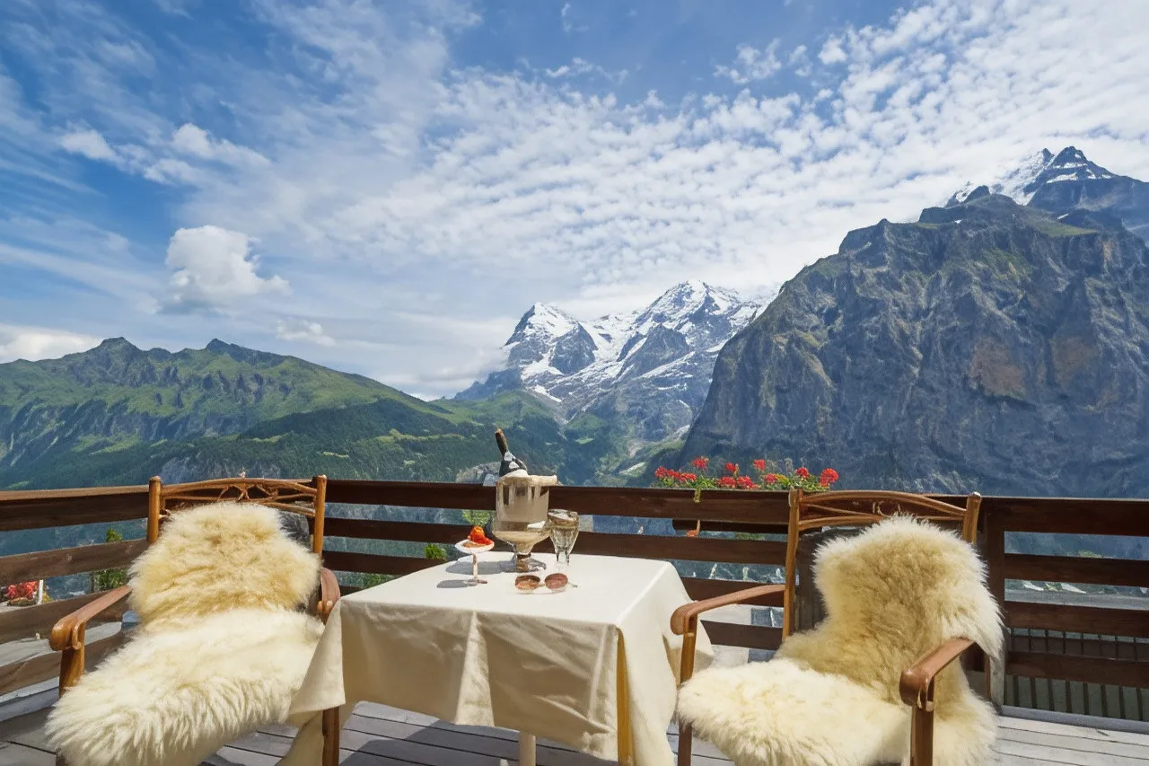 Hotel Eiger Selfness — rooms and atmosphere
