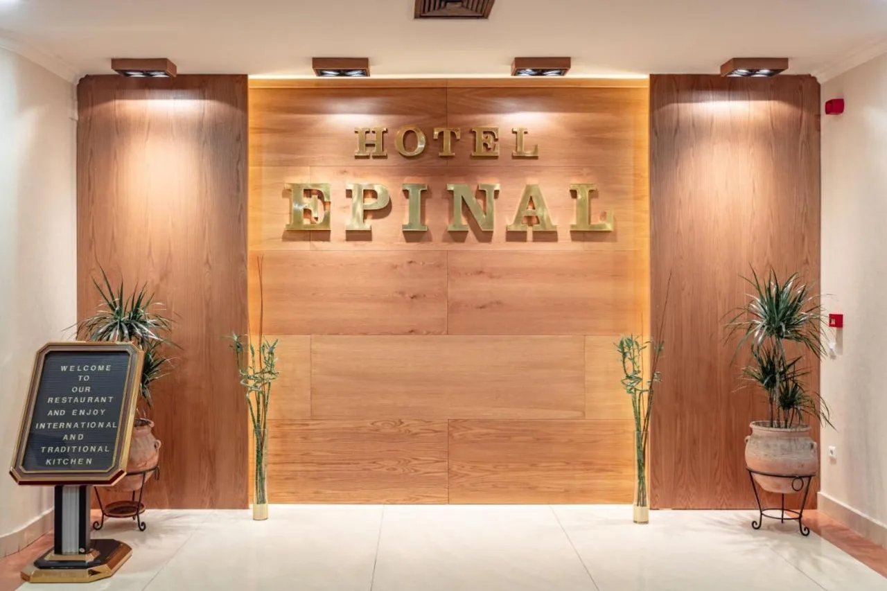 Hotel Epinal — บิโตลา