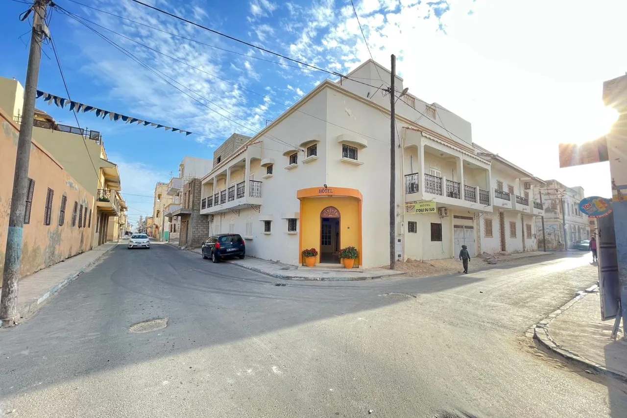 Hotel Etoile du Sud — ภาพห้องพักและบรรยากาศ