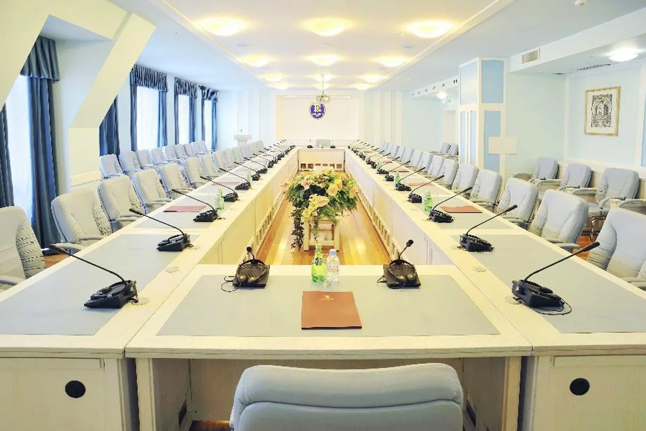 Hotel Europe — ภาพห้องพักและบรรยากาศ