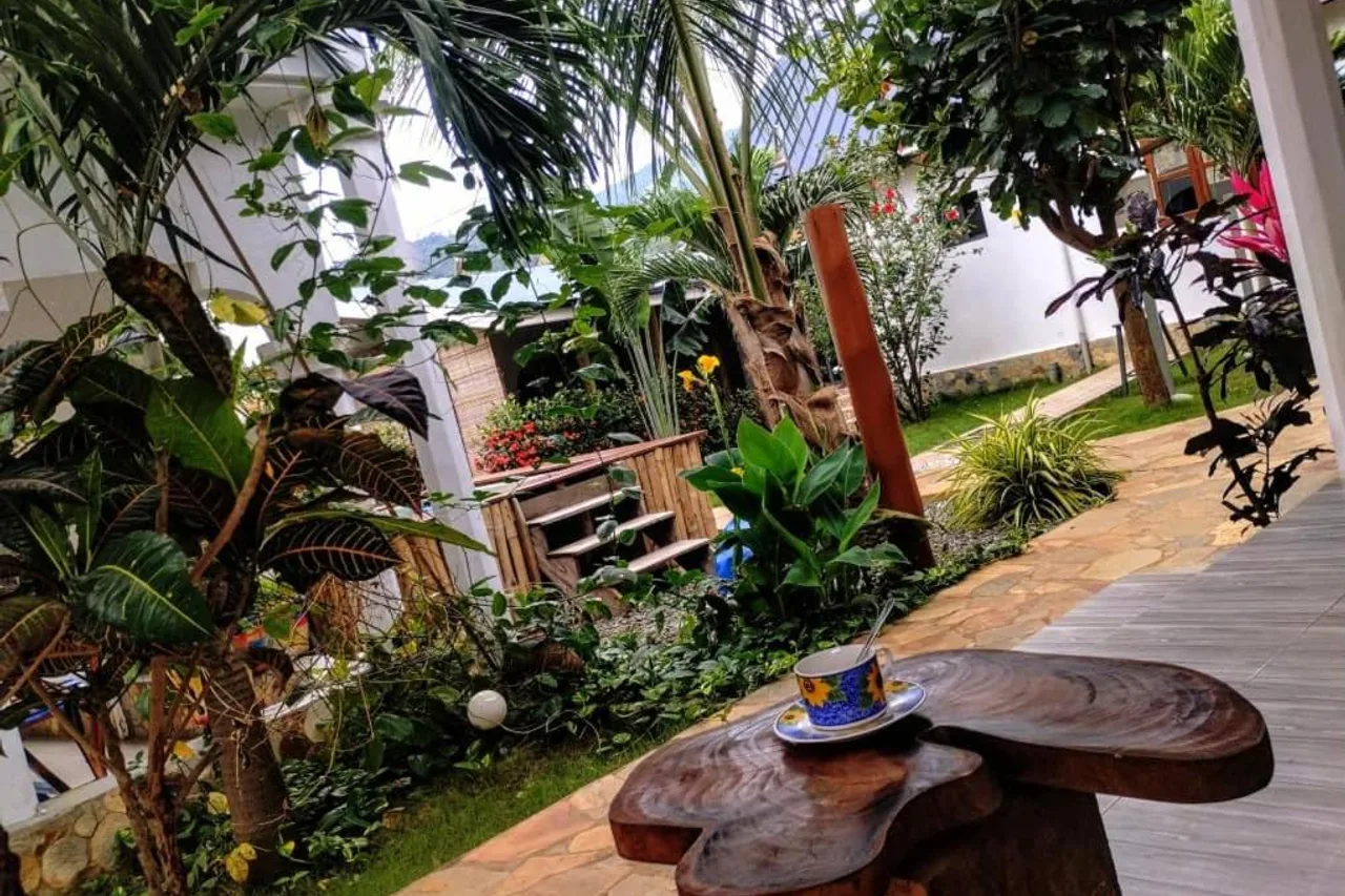 Hotel Eyram Kpalimé — ภาพห้องพักและบรรยากาศ