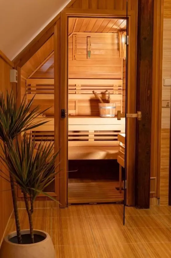 Hotel Gold — rooms and atmosphere