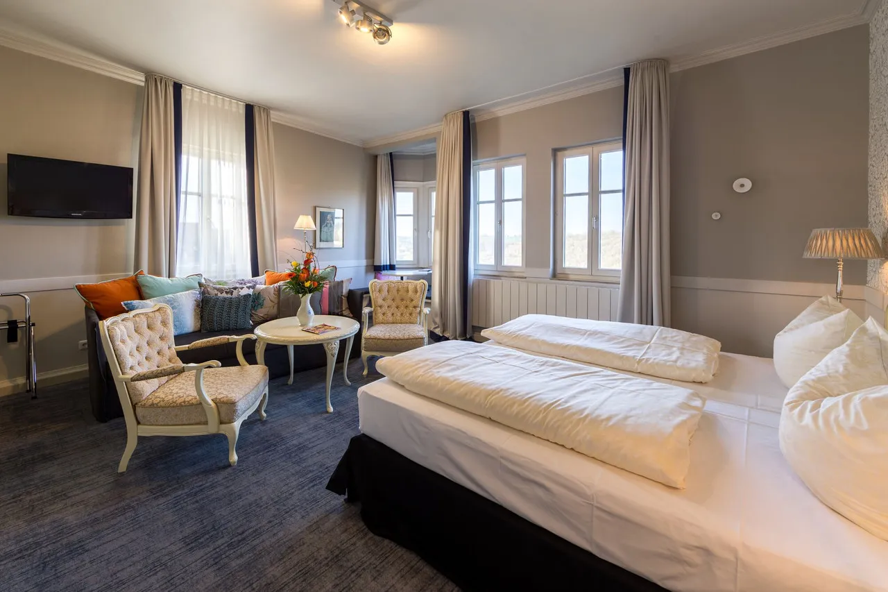 Hotel Goldener Hirsch Rothenburg — rooms and atmosphere